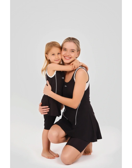 Tenis Baskı Süslemeli Sıfır Kol Şort Taytlı Kız Çocuk Mayo 24105 Siyah