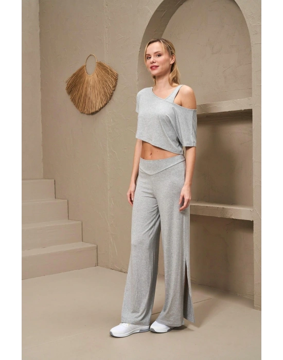 25172 Kadın Kayık Yaka Yırtmaçlı Bol Paça Büstiyerli Üçlü Takım