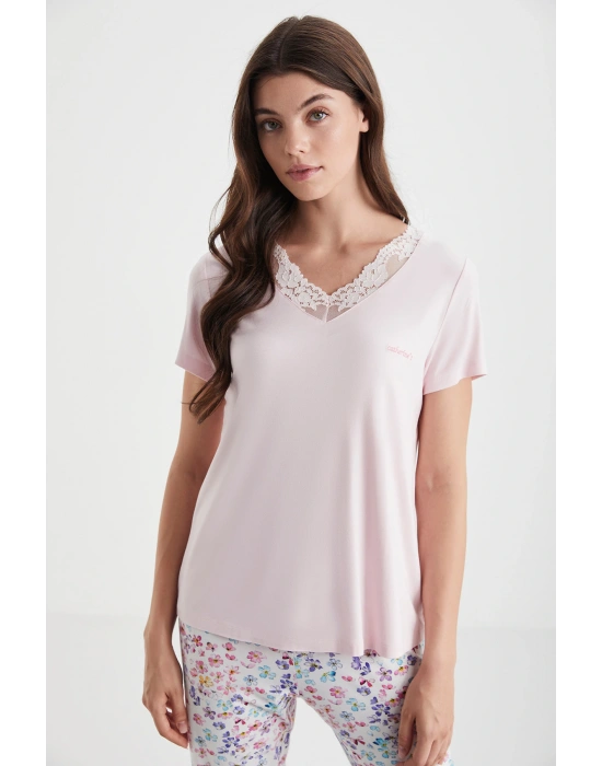 Yumuşak dokulu pijama takımı