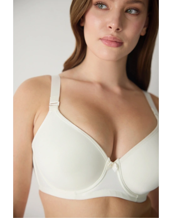 Düz Kumaşlı Ince Süngerli Büyük Beden Sütyen