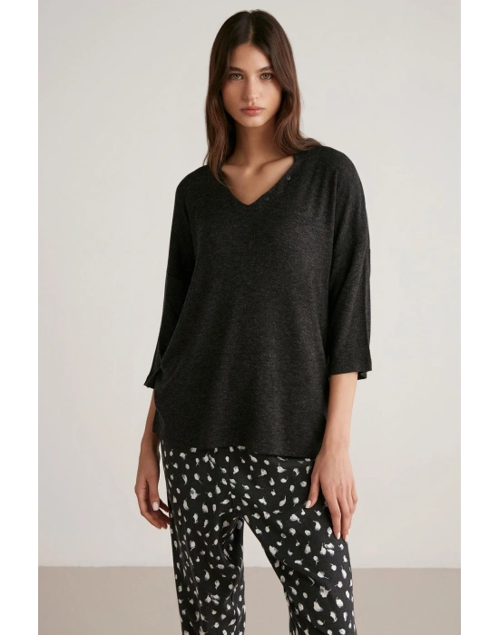 Yumuşak dokulu pijama takımı