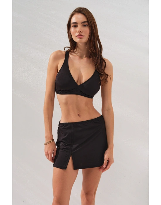 Siyah Üçgen Derin Dekolteli Ayarlanabilir Askılı Etek Bikini Takımı Yırtmaç Detaylı Yüksek Bel