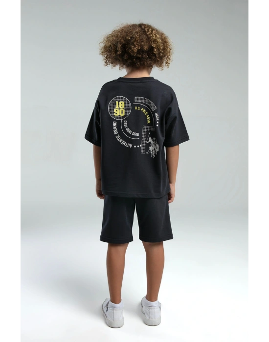 ERKEK GARSON BERMUDA TAKIM (2025-Y)