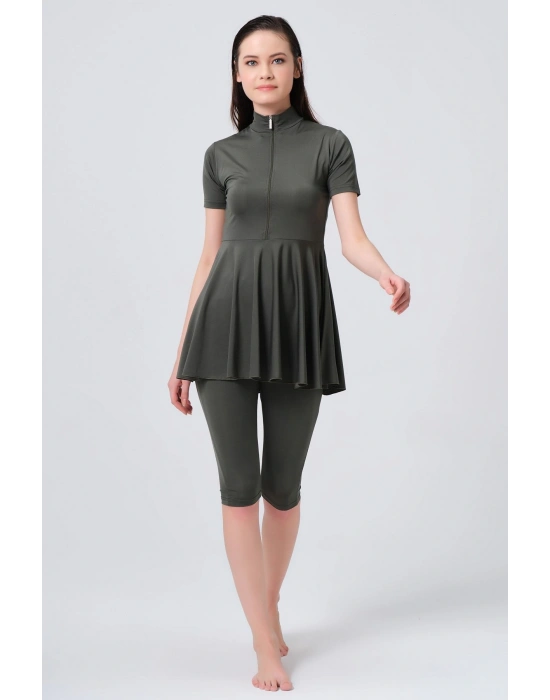 Kloş Etekli Yarım Kol Yarı Kapalı Mayo