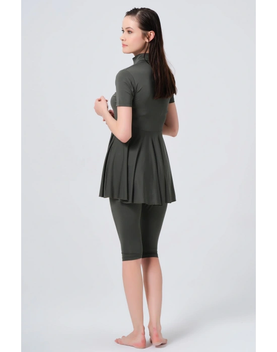 Kloş Etekli Yarım Kol Yarı Kapalı Mayo