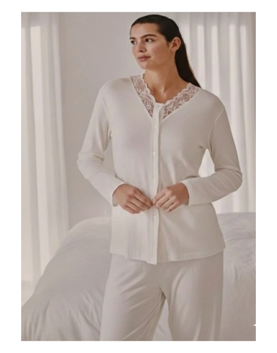 Beyaz Uzun Kollu Kadın Pijama Takımı