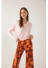 Pudra Renk V Yakalı Tarçın Desenli Kadın Pijama Takımı