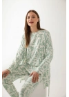 Yeşil Renk Desenli Yumoş Kadın Sabahlık