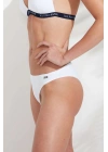 Kadın Beyaz Brazilian Bikini Alt