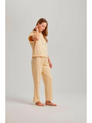 Bej Kısa Kol Kapşonlu Bel Aksesuarlı Iki Iplik Kadın Pantolonlu Takım