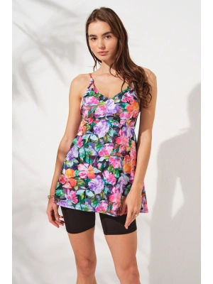 Şortlu V Yaka Tankini