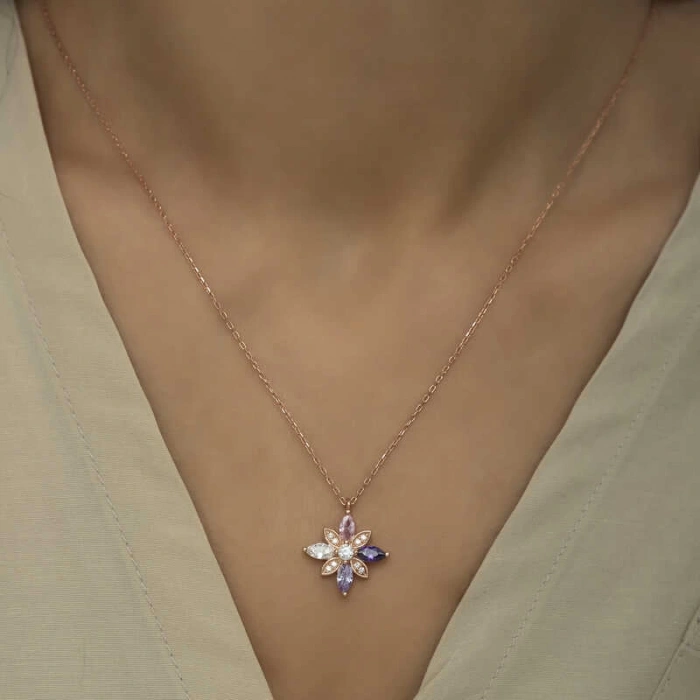 925 Ayar Gümüş Mix Taşlı Umut Çiçeği Gümüş Kolye