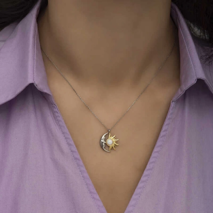 925 Ayar Gümüş Opal Beyaz Taşlı Ay Güneş Kadın Kolye