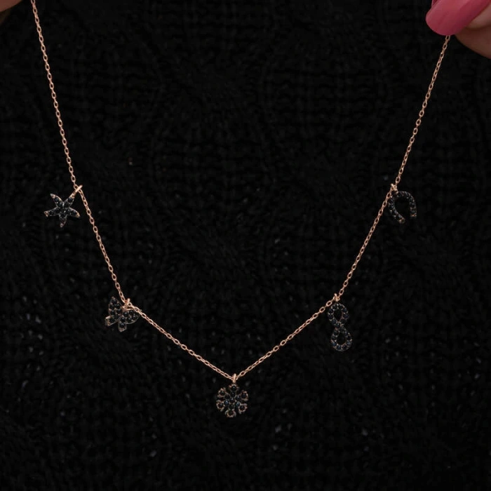 925 Ayar Gümüş Rose Şans Kadın Kolye