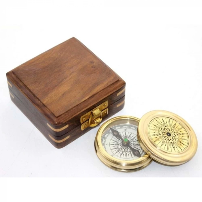 Ahşap Kutulu Pusula