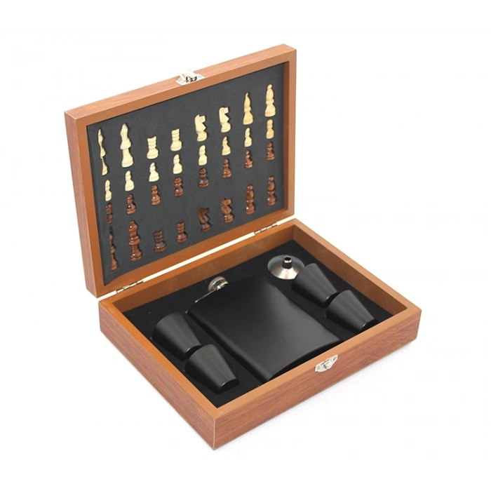 MDB Ahşap Kutulu Satrançlı Matara Seti 8 oz Siyah Renk