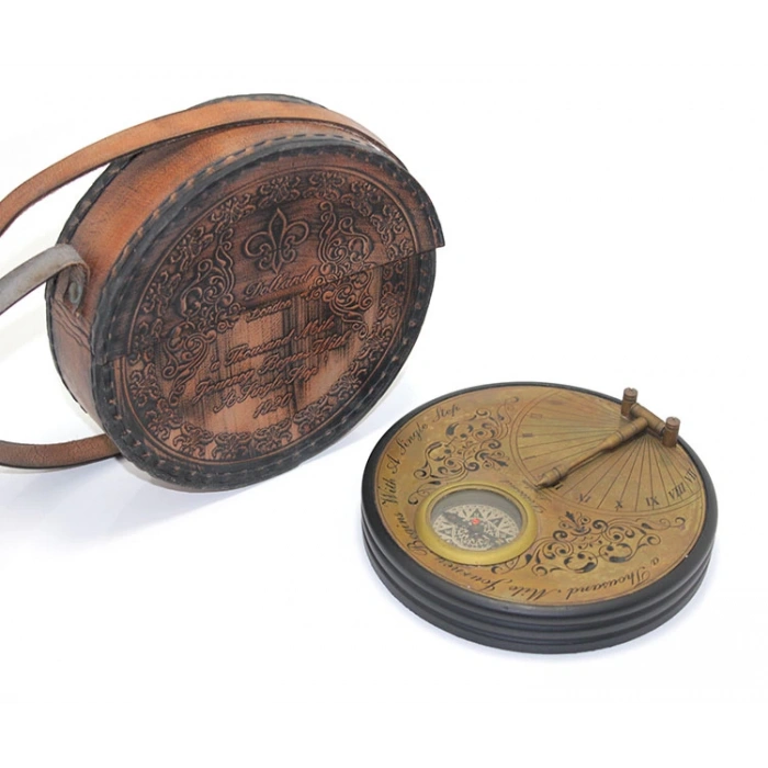 MDB Deri Kılıflı Pirinç Pusula