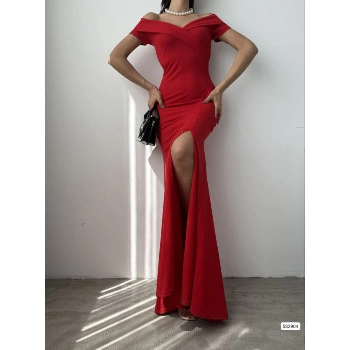 MDB Kadın Dalgıç Kumaş Kayık Yaka Ve Dekolte Detaylı Elbise