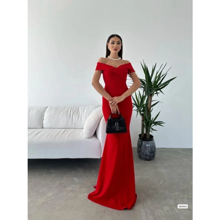 MDB Kadın Dalgıç Kumaş Kayık Yaka Ve Dekolte Detaylı Elbise