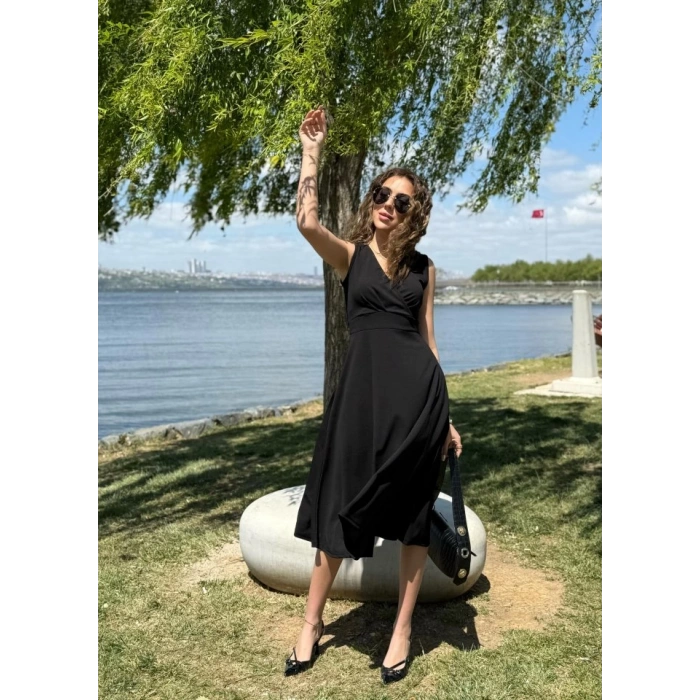 MDB Kadın Ithal Krep Kumaş Kruvaze Yaka Eteği Kloş Kolsuz Mini Elbise