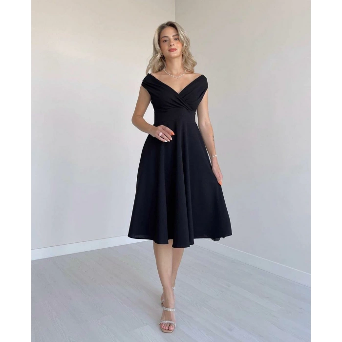 MDB Kadın Kısa Kollu Kruvaze Yaka Eteği Volanlı Krep Elbise