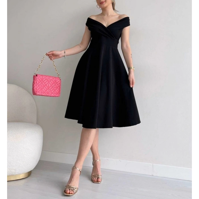 MDB Kadın Kısa Kollu Kruvaze Yaka Eteği Volanlı Krep Elbise