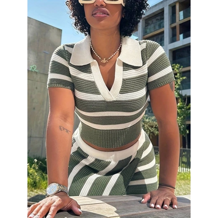 MDB Kadın Kısa Kollu Polo Yaka Crop Asimetrik Mini Triko Etek Ikili Takım