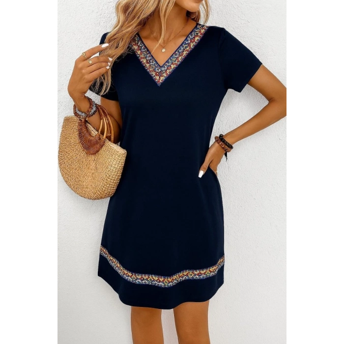 MDB Kadın Kısa Kollu V Yakalı Etnik Desen şerit Detaylı Viskon Elbise