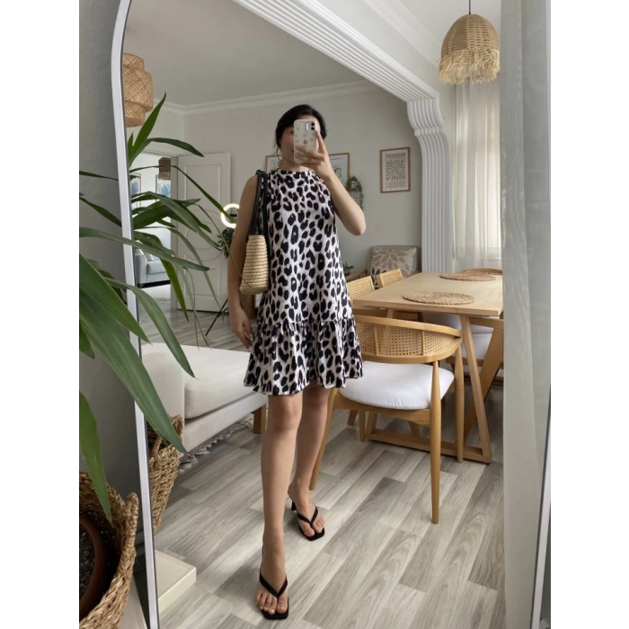 MDB Kadın Kolsuz Sırttan Bağlamalı Fırfırlı Leopar Desenli Süprem Elbise