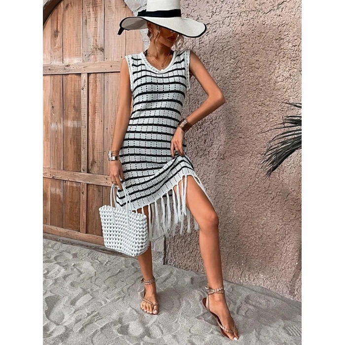 MDB Kadın Kolsuz V Yaka Eteği Püsküllü çizgi Desen Triko Elbise