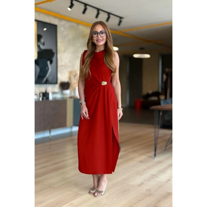 MDB Kadın Sıfır Kollu Bisiklet Yaka Belden Büzgülü Yırtmaç Detaylı Janjan Krep Elbise