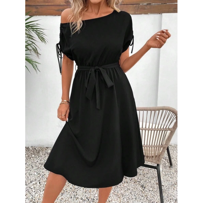 MDB Kadın Tek Omuzu Açık Kol Ucu Fiyonklu Belden Kuşaklı Yırtmaç Detaylı Viskon Elbise