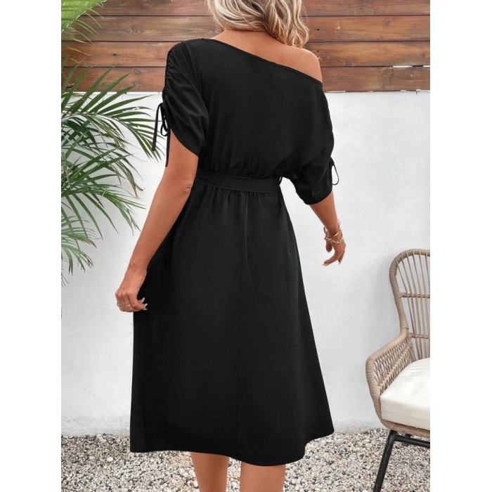 MDB Kadın Tek Omuzu Açık Kol Ucu Fiyonklu Belden Kuşaklı Yırtmaç Detaylı Viskon Elbise