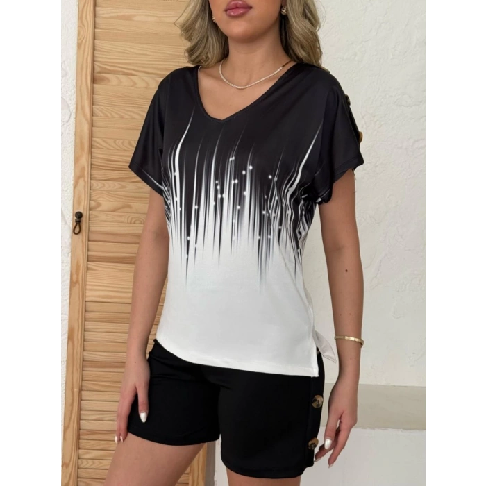 MDB Kadın V Yaka Kısa Kol Kenarları Minik Yırtmaç Detaylı Dalgıç Bluz + Düğme Detaylı Dalgıç şort