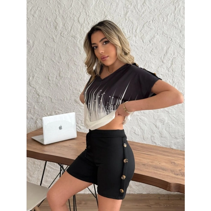 MDB Kadın V Yaka Kısa Kol Kenarları Minik Yırtmaç Detaylı Dalgıç Bluz + Düğme Detaylı Dalgıç şort