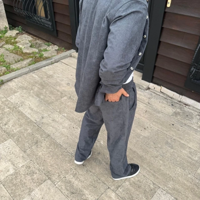 MDB Erkek Kadife Oversize Takım – Gömlek Ve Pantolon İkili et Füme Corduroy Şıklığı, Rahat Ve Zarif Duruş Yumuşak Dokulu Kadife Kumaş, Düğmeli Gömlek Üst Ve astikli Pantolon Alt Parça Ile Gün Boyu Konfor Füme