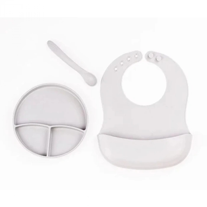 MDB Gri 3’lü Silikon Yemek Seti – Önlük + Diş Kaşıyıcılı Kaşık + Vakumlu Tabak