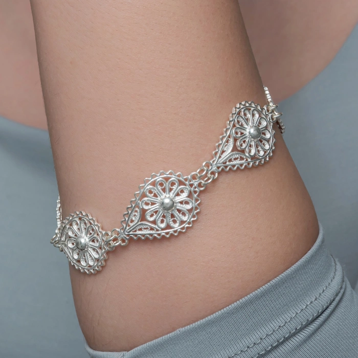 MDB Gümüş Damla Papatya Telkari Kadın Bileklik