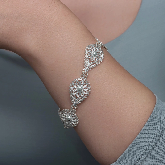 MDB Gümüş Damla Papatya Telkari Kadın Bileklik