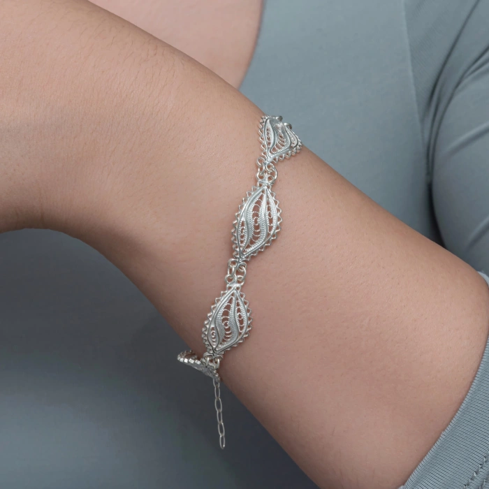 MDB Gümüş Zarif Yaprak Telkari Kadın Bileklik