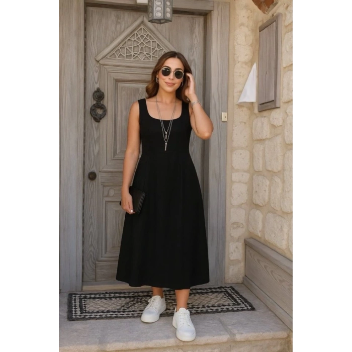 MDB Kadın Askılı Geometrik Yakalı Geniş Kesim Detaylı Ithal Krep Elbise