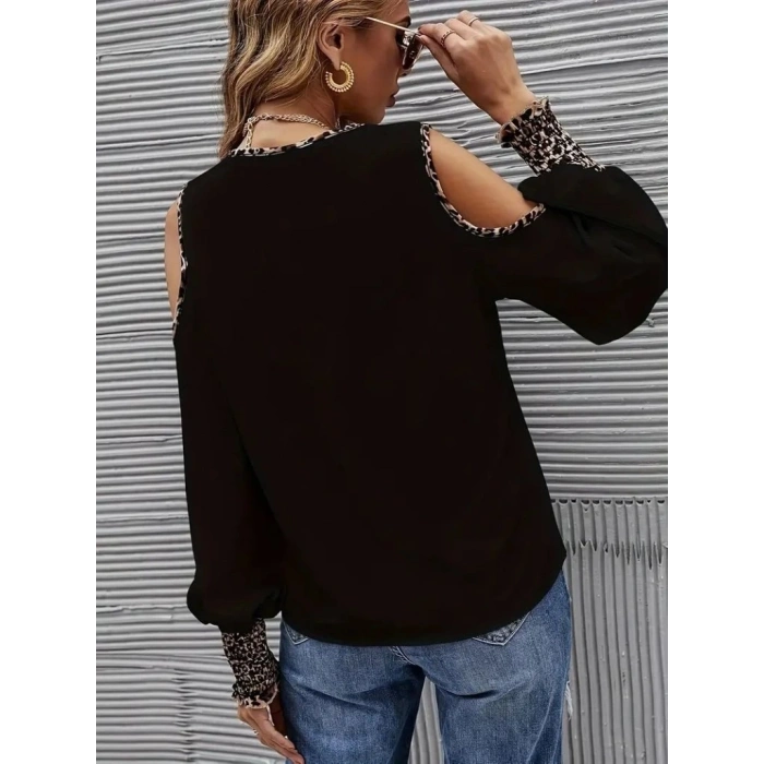 MDB Kadın Omuzlardan Açık Yakalı önden Düğmeli Leopar Detaylı Sandy Bluz