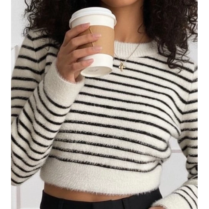 MDB Kadın Uzun Kollu Balıkçı Yaka Crop Triko Bluz