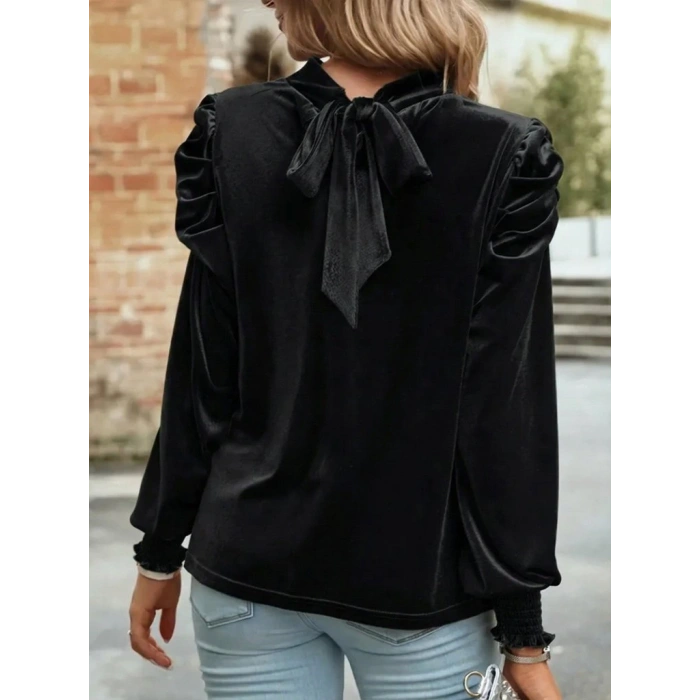 MDB Kadın Uzun Kollu Balıkçı Yaka Damla Detaylı Kadife Bluz