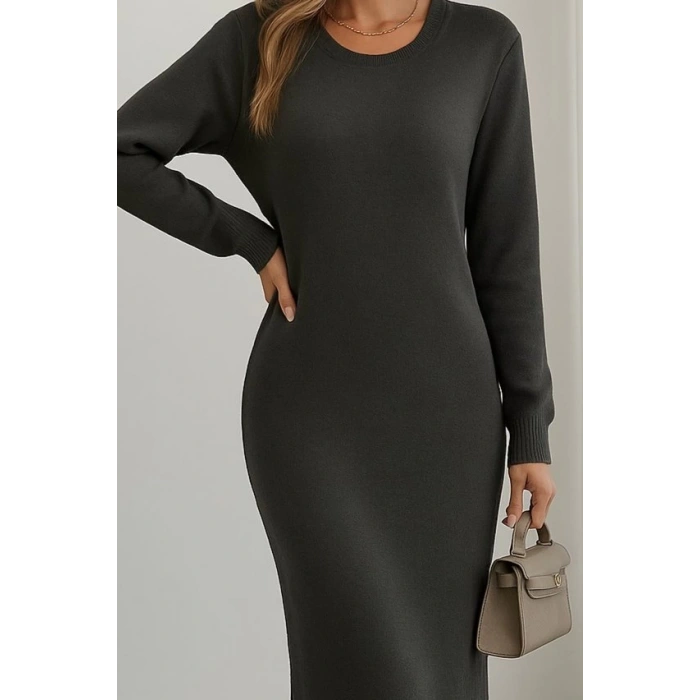 MDB Kadın Uzun Kollu Bisiklet Yaka Yırtmaç Detay Triko Midi Boy Elbise