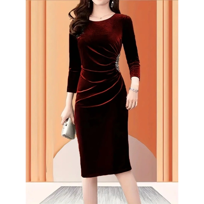 MDB Kadın Uzun Kollu Bot Yaka Yanı Taş Detaylı Midi Kadife Elbise