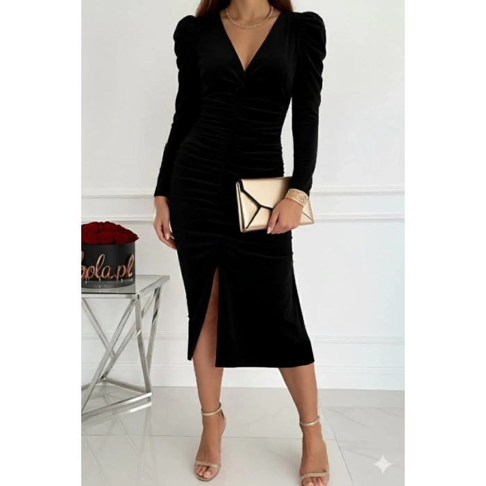 MDB Kadın Uzun Kollu Derin Kruvaze Yakalı önden Büzgülü Yırtmaç Detaylı Kadife Midi Elbise