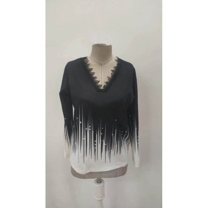 MDB Kadın Uzun Kollu V Dantel Yaka Desenli Modal Bluz