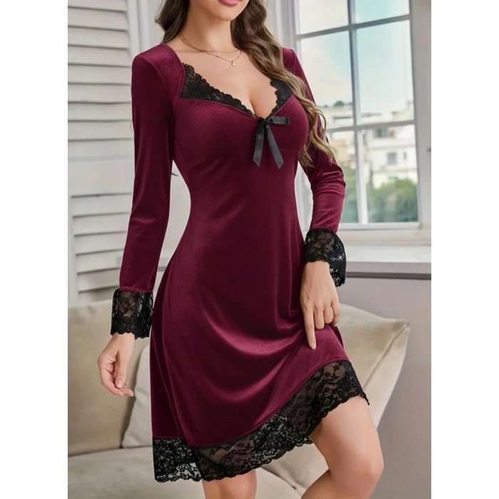 MDB Kadın Uzun Kollu V Dantel Yakalı Mini Kadife Elbise