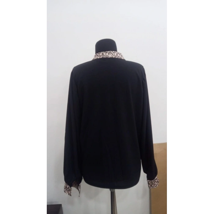 MDB Kadın Uzun Kollu V Hakim Yakalı Desenli Ithal Krep Bluz